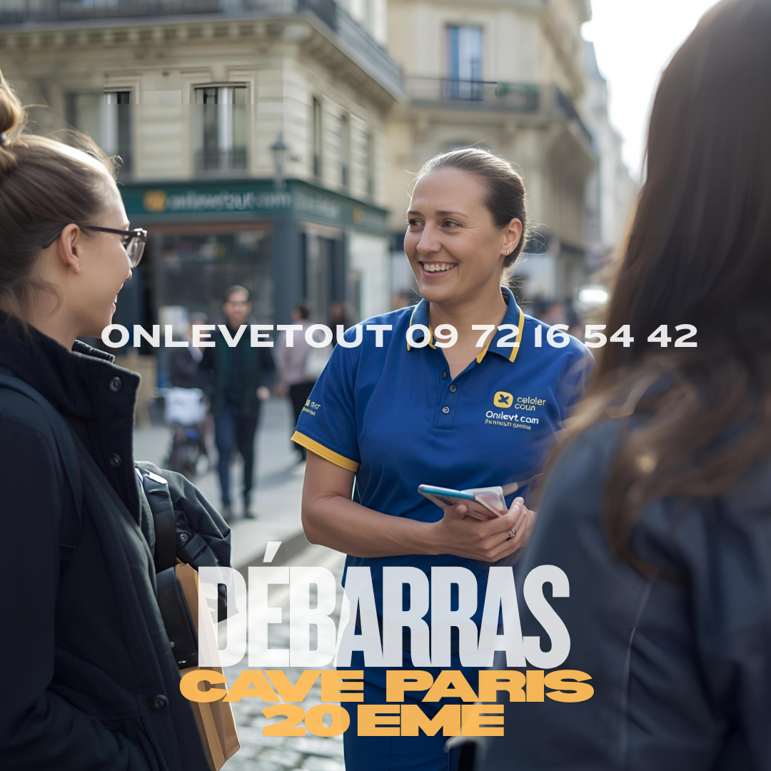 Équipe Onlevetout au travail lors d’un débarras cave à Paris 20	