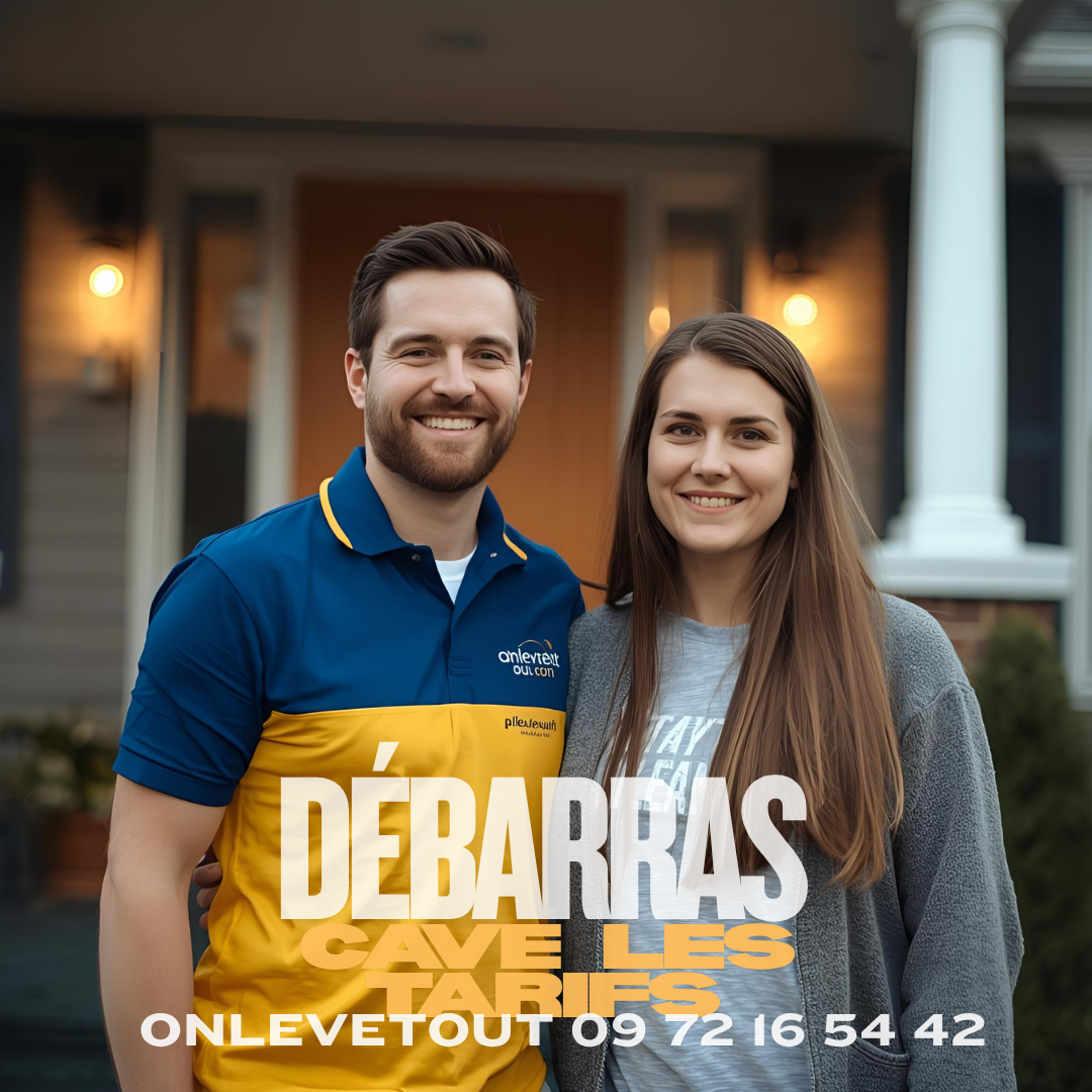 Équipe Onlevetout en action pour débarras cave Paris 	