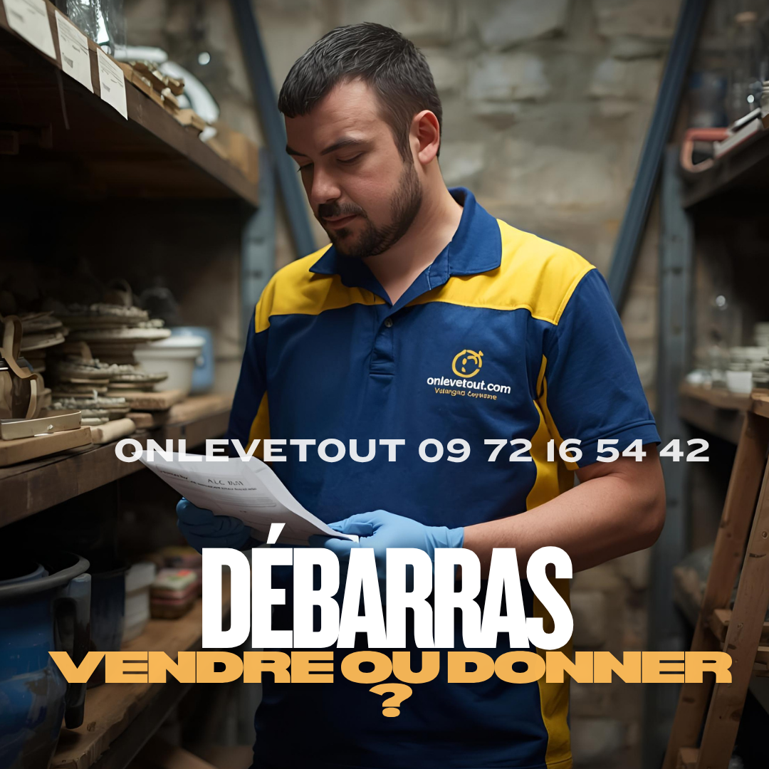 Objets de valeur découverts dans une cave lors d'une succession à Paris : meubles anciens, porcelaine, collections