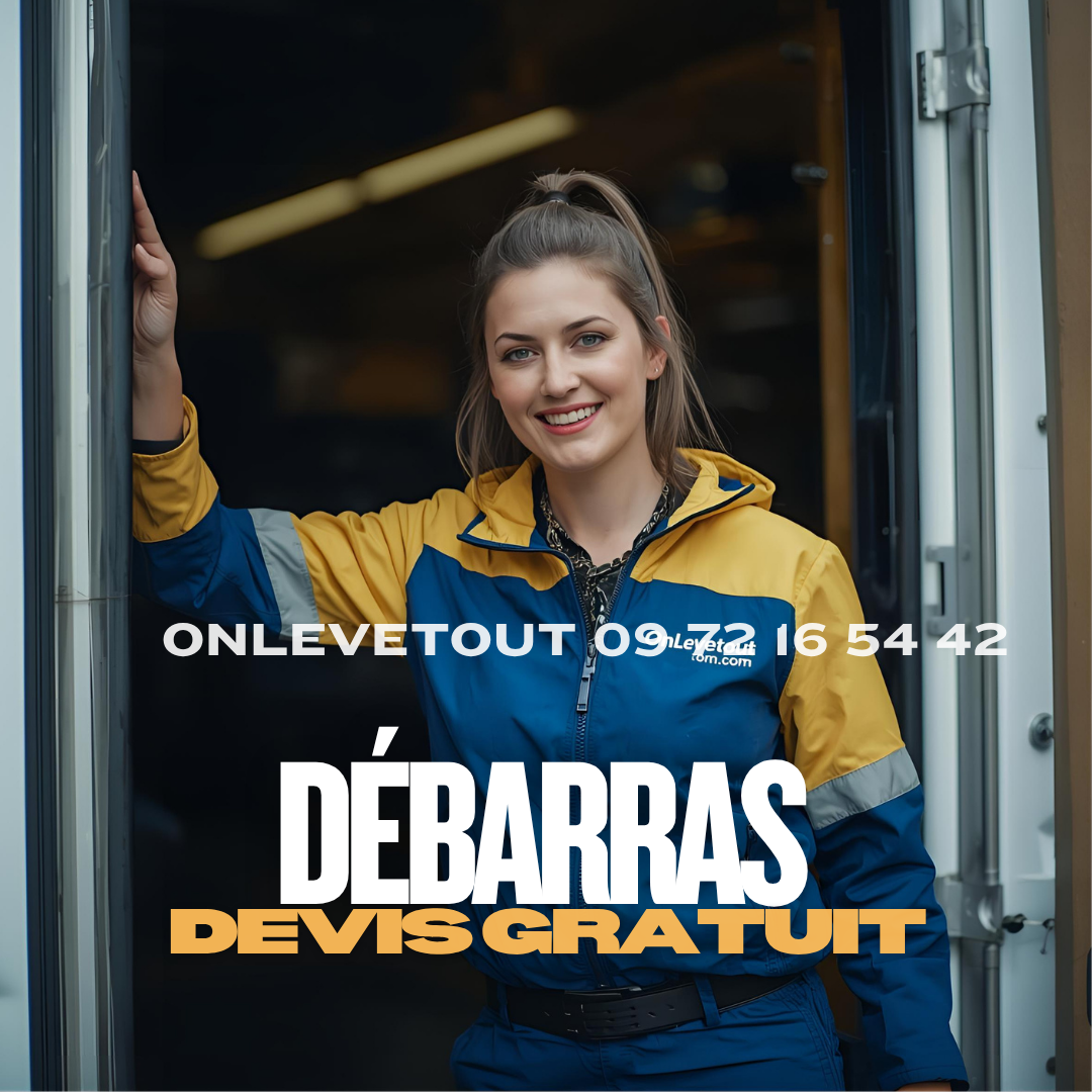 Expert OnLevetout réalisant une évaluation gratuite pour un devis de débarras de cave à Paris avec prise de notes